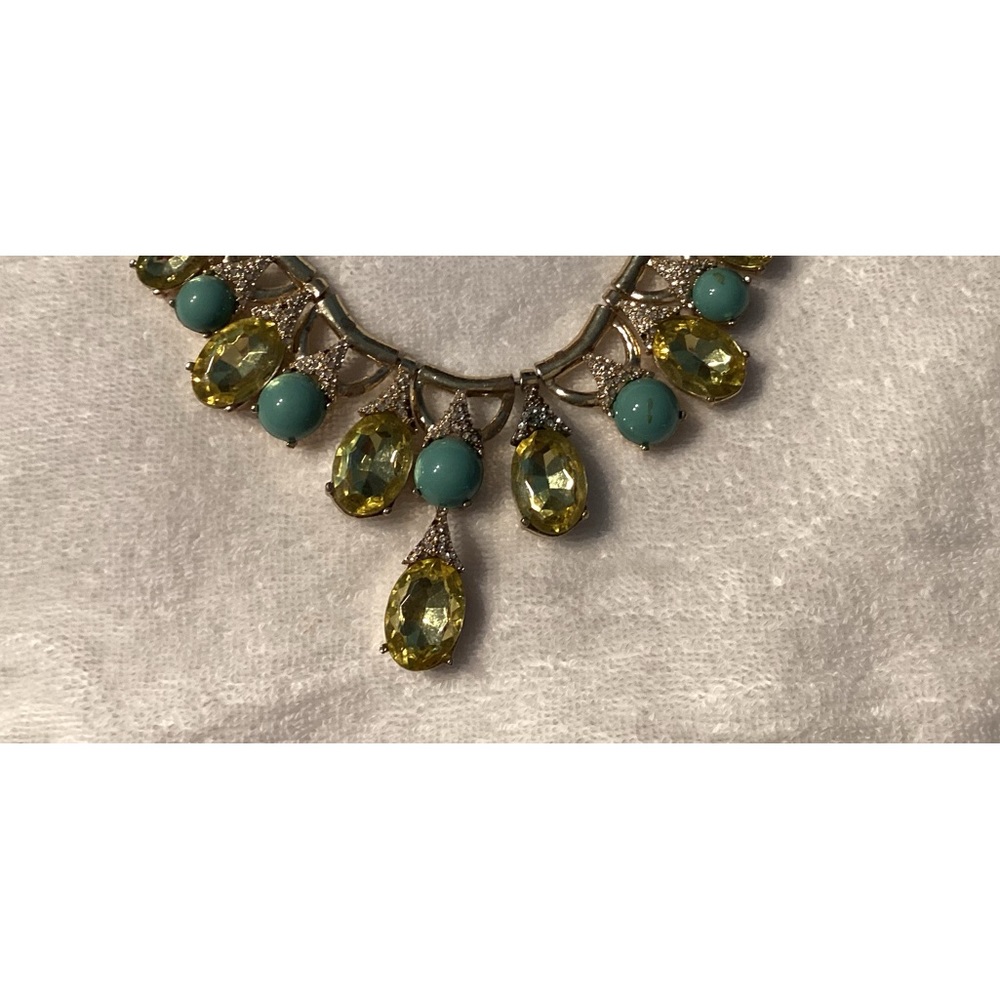 Necklace - Picture 2 of 6